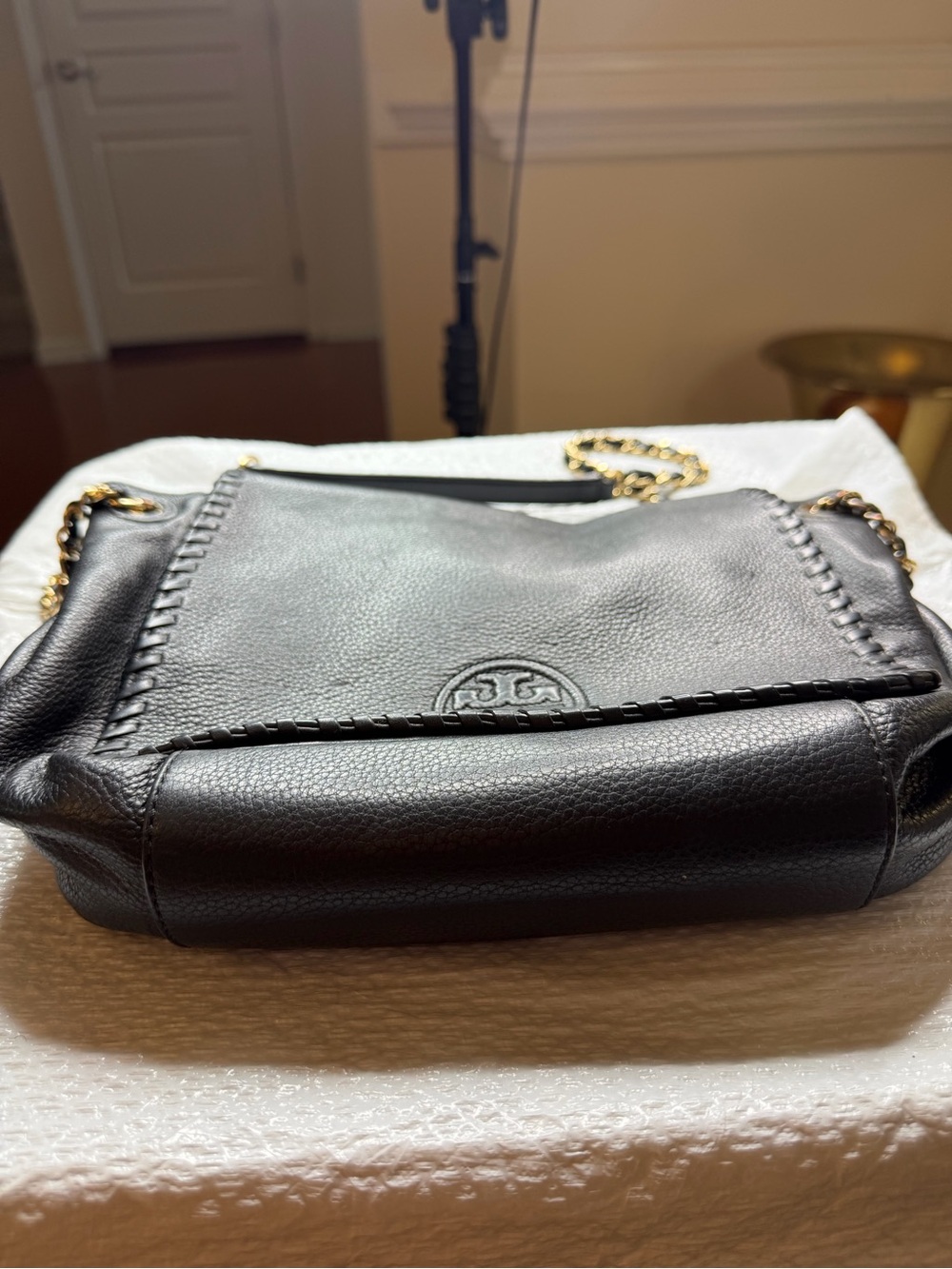 Tory Burch Black Pebbled Leather Chain-Shoulder Flap Bag - Picture 3 of 9